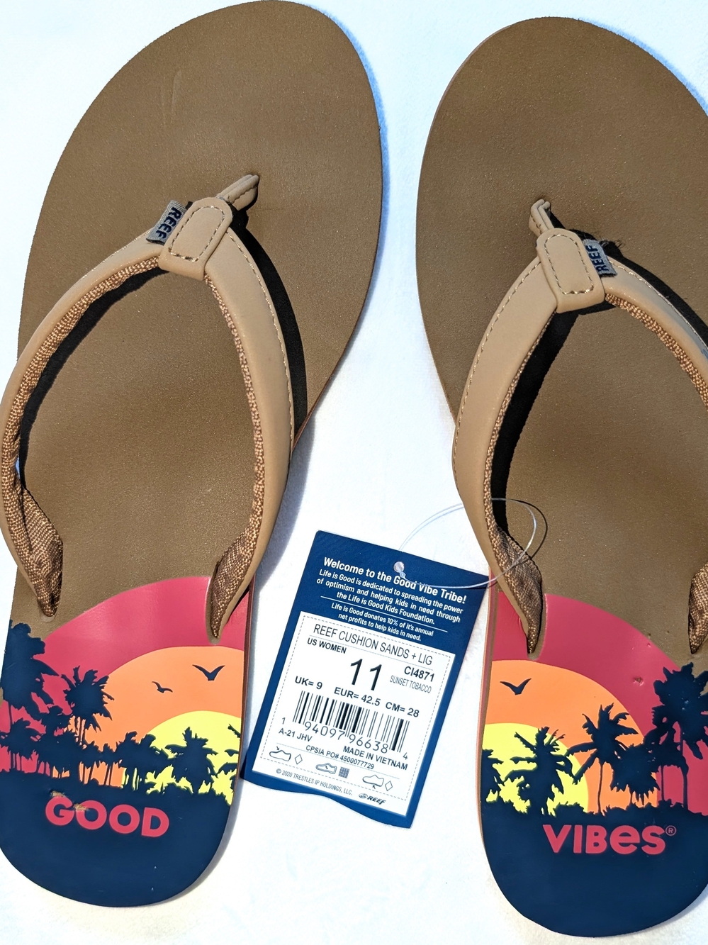 NWT Reef x Life Is Good Cushion Sands Flip Flops 11